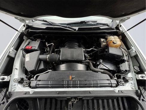 Used 2020 Chevrolet Silverado 2500 LT w/ All Star Edition AWD/4WD image 9