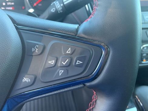 Used 2024 Chevrolet Equinox RS w/ RS Leather Package AWD/4WD image 28