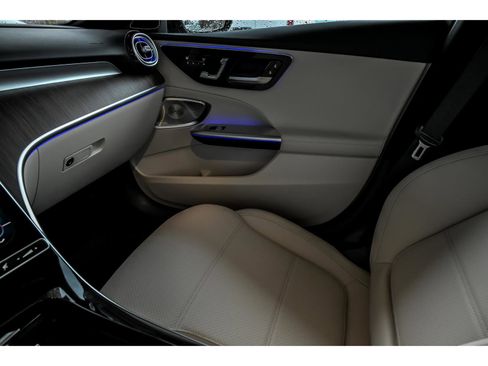 New 2026 Mercedes-Benz C 300 4MATIC Sedan image 21