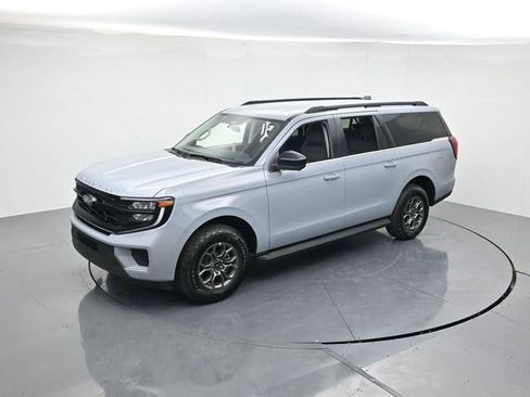 New 2025 Ford Expedition Max Active image 42
