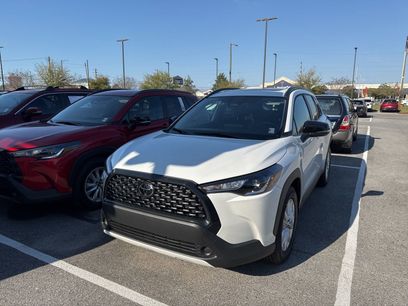 Used 2025 Toyota Corolla Cross LE w/ Moonroof Package