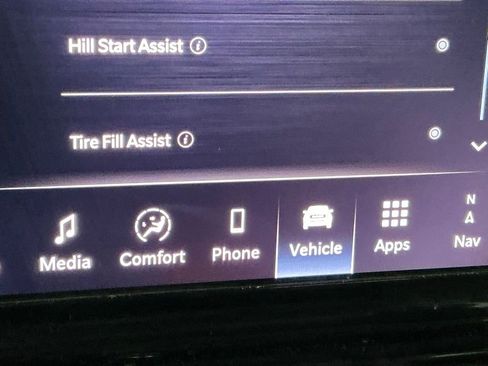 Used 2025 RAM 1500 Big Horn AWD/4WD image 31