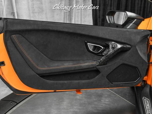 Used 2018 Lamborghini Huracan Performante image 27