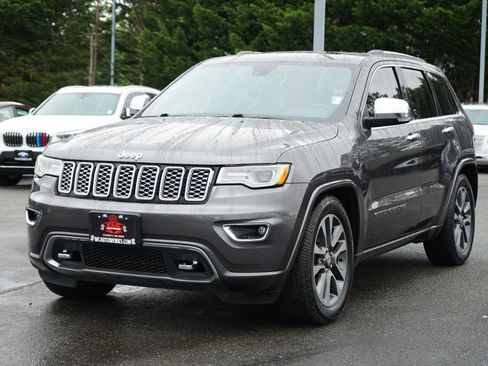 Used 2017 Jeep Grand Cherokee Overland AWD/4WD image 1