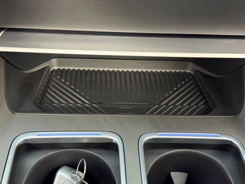 Used 2023 BMW i7 xDrive60 w/ Executive Package 2 image 37