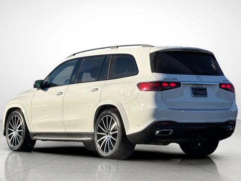 Used 2024 Mercedes-Benz GLS 450 4MATIC image 12