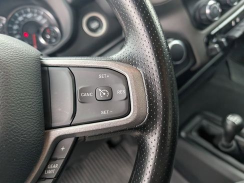 Used 2024 RAM 2500 Tradesman w/ Chrome Appearance Group image 19