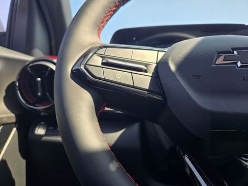 New 2026 Chevrolet Equinox RS w/ Convenience Package III image 32