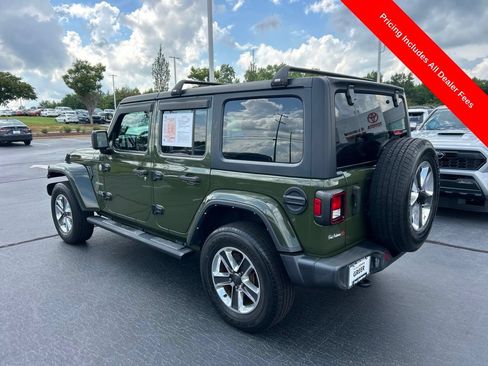 Used 2021 Jeep Wrangler Unlimited Sahara AWD/4WD image 17