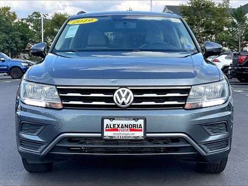 Used 2019 Volkswagen Tiguan S w/ 3rd Row Seat Package AWD/4WD image 3