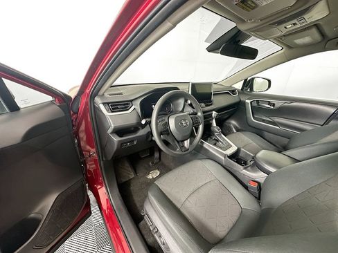 Used 2023 Toyota RAV4 XLE FWD image 22