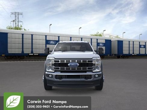 New 2026 Ford F550 4x4 Supercab Super Duty image 7