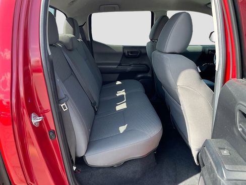 Used 2022 Toyota Tacoma SR image 23