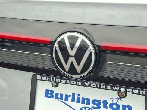Certified 2025 Volkswagen Taos S AWD/4WD image 30