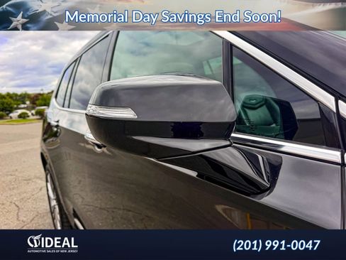Used 2023 Cadillac XT6 Premium Luxury FWD image 50