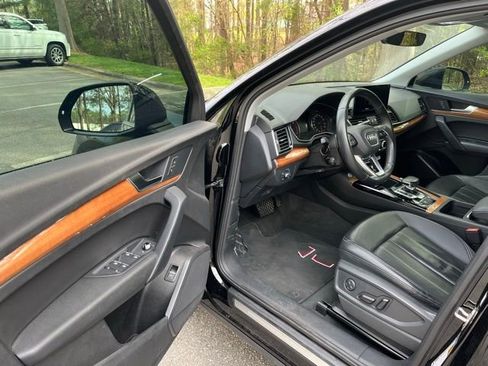 Used 2021 Audi Q5 2.0T Premium AWD/4WD image 4