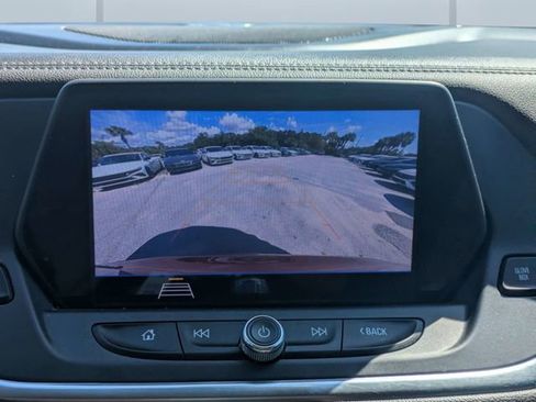 Used 2020 Chevrolet Blazer LT FWD image 22