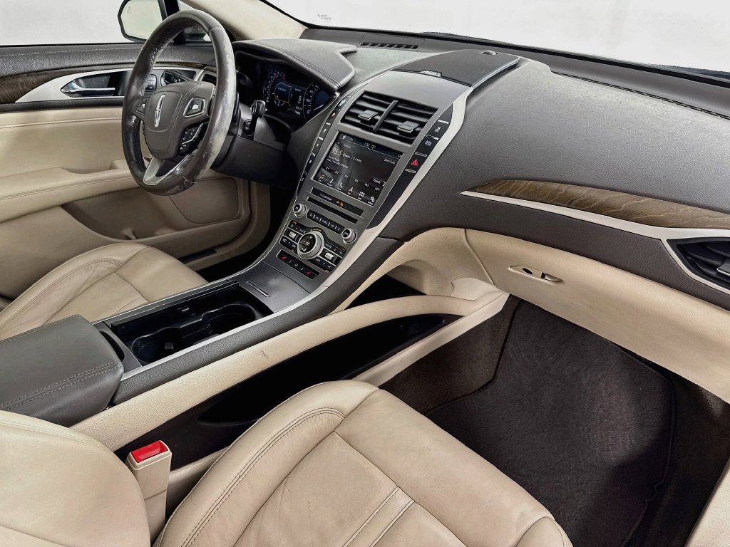 Used 2019 Lincoln MKZ Reserve w/ Reserve Plus Package FWD image 36