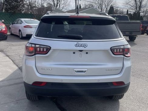 Used 2025 Jeep Compass Limited image 6