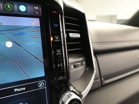 Used 2025 RAM 1500 Laramie image 39