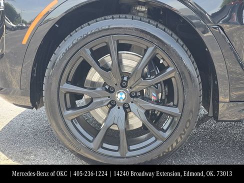Used 2025 BMW X7 M60i AWD/4WD image 10