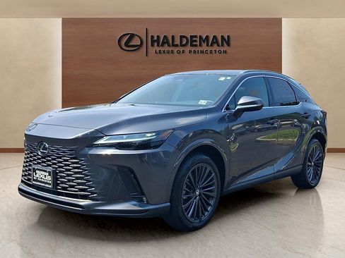 Used 2026 Lexus RX 350h w/ Kick Snesor w/ Tow Package AWD/4WD image 3