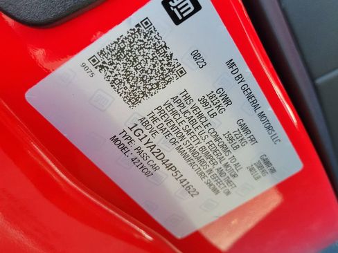 Certified 2023 Chevrolet Corvette Stingray Coupe w/ 1LT image 29