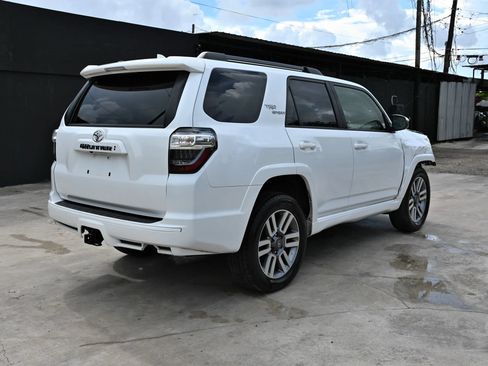 Used 2024 Toyota 4Runner TRD Sport RWD image 3