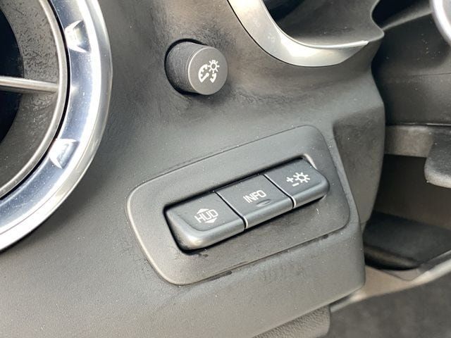 Used 2021 Chevrolet Camaro SS RWD image 23