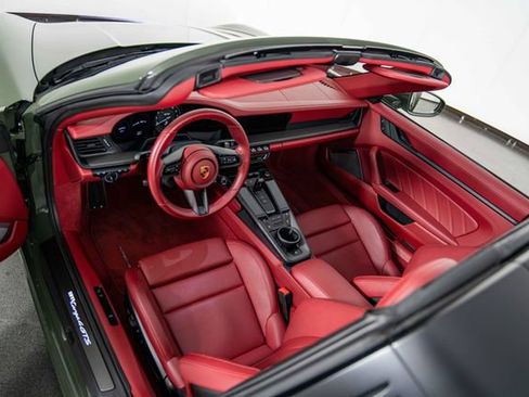 Used 2022 Porsche 911 Targa 4 GTS w/ Premium Package AWD/4WD image 17
