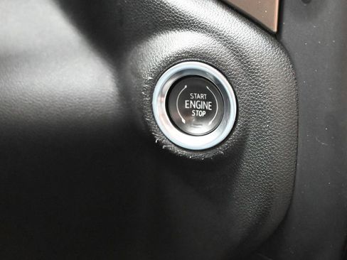 Used 2020 Chevrolet Silverado 1500 High Country AWD/4WD image 14