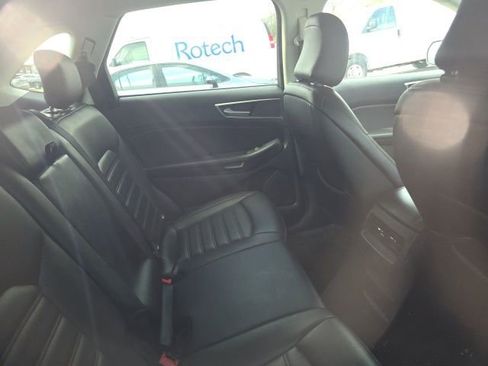 Used 2024 Ford Edge SEL image 4