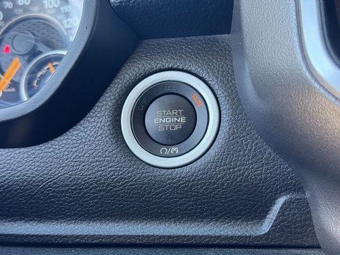 Used 2019 RAM 1500 Big Horn image 43