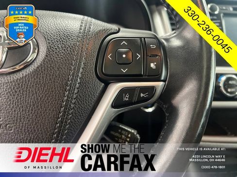 Used 2018 Toyota Highlander XLE AWD/4WD image 26
