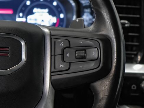 Used 2023 GMC Sierra 1500 SLT AWD/4WD image 17