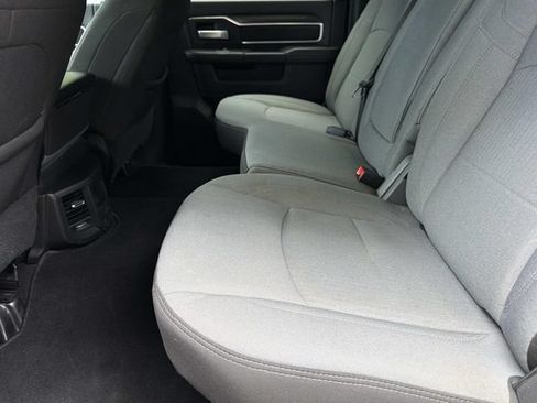 Used 2024 RAM 2500 Big Horn AWD/4WD image 23