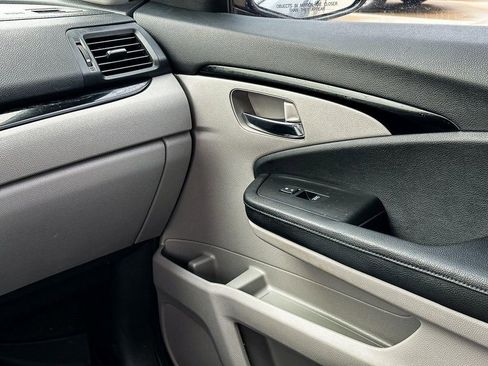 Used 2017 Honda Pilot Elite image 25