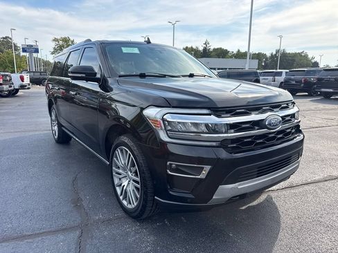 Used 2022 Ford Expedition Max Limited AWD/4WD image 4