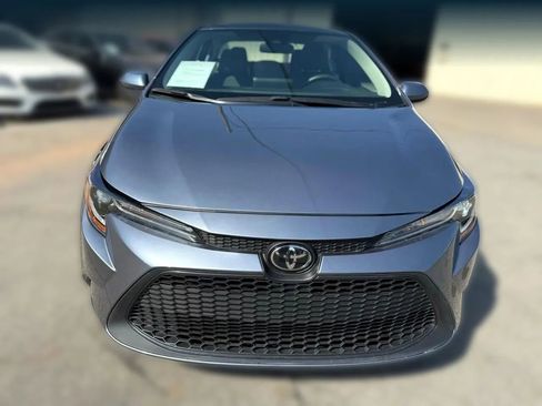 Used 2021 Toyota Corolla L image 9