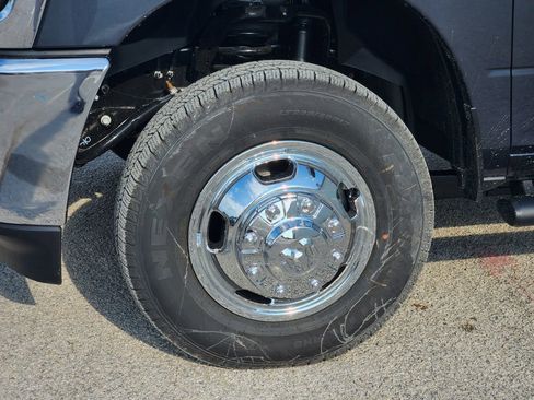 New 2026 RAM 3500 Tradesman AWD/4WD image 8