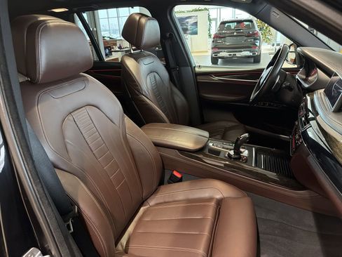 Used 2016 BMW X5 xDrive50i image 44