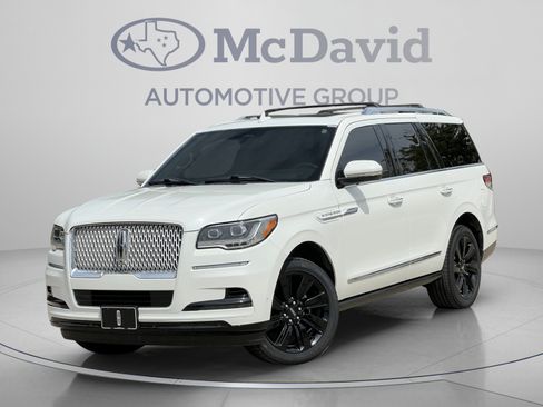 Certified 2024 Lincoln Navigator Reserve AWD/4WD image 1