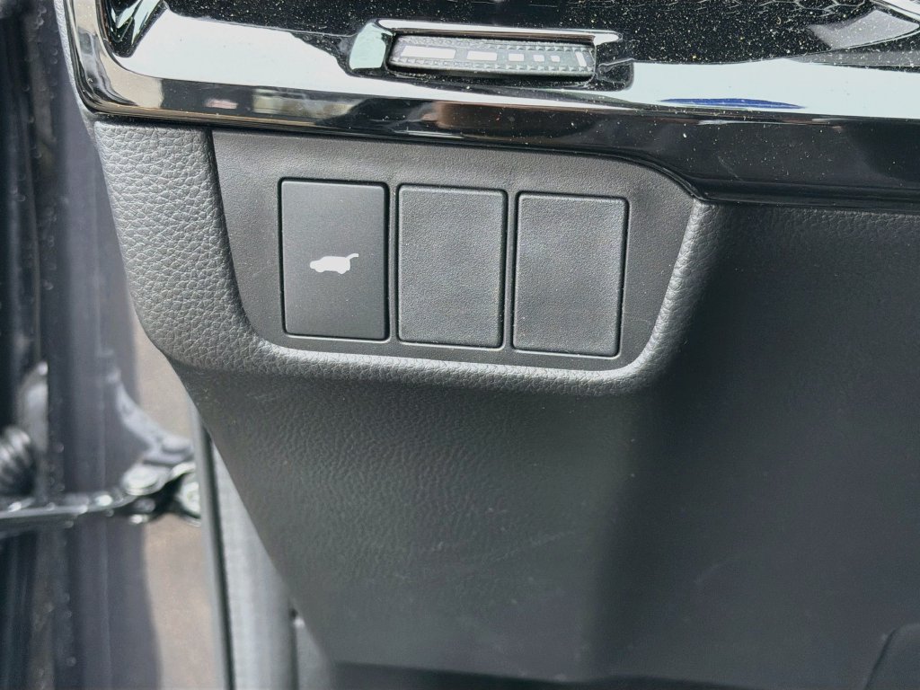 Used 2026 Honda CR-V EX-L image 10