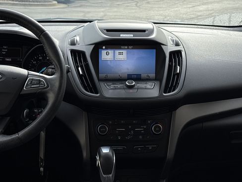 Used 2018 Ford Escape SEL image 28