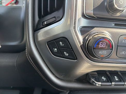 Used 2018 Chevrolet Silverado 1500 LTZ Z71 w/ LTZ Plus Package image 33