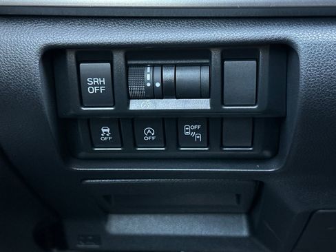 Used 2023 Subaru Crosstrek 2.5i Limited image 30