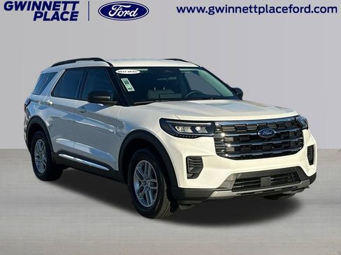 New 2025 Ford Explorer Active image 26