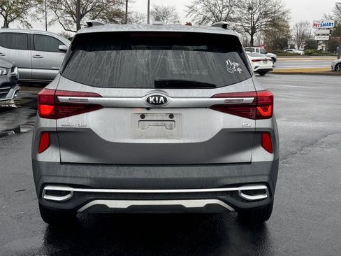 Used 2021 Kia Seltos EX image 4