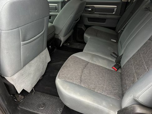 Used 2019 RAM 1500 Big Horn image 11