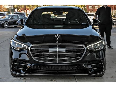 New 2026 Mercedes-Benz S 580 4MATIC Sedan image 2